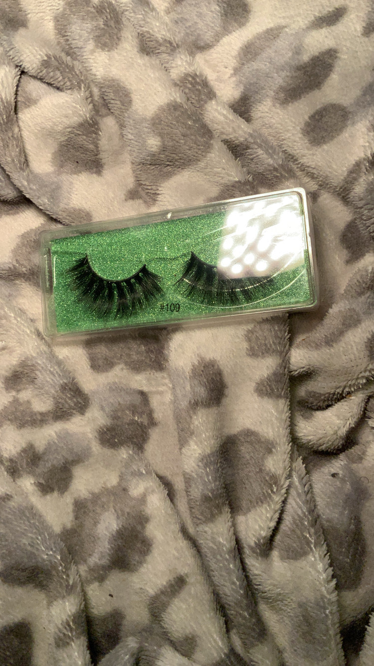 Emerald city lashes