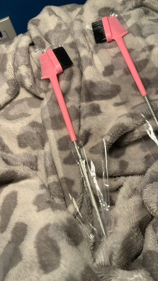 Strawberry edge brushes
